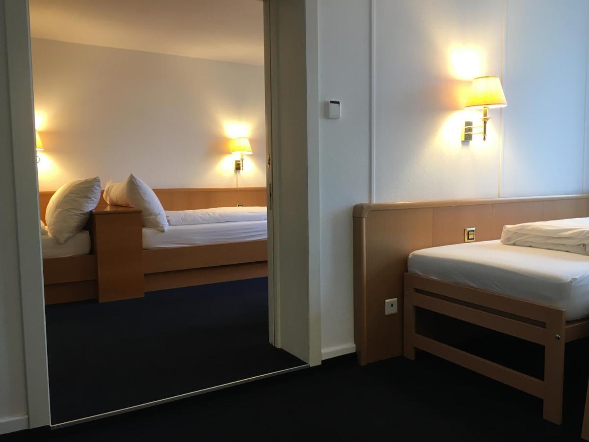 Hotel Schwert Näfels Eksteriør bilde